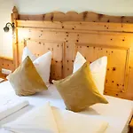Naturhotel Huettenwirt Im Grossarltal