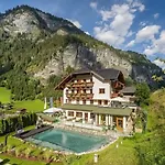 Hotel Natur-&auszeithotel Hüttenwirt 4*