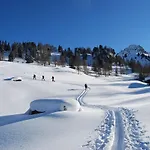 Natur-&auszeithotel Hüttenwirt Hotel 4*