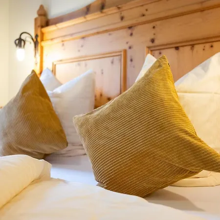 Naturhotel Huettenwirt In Middle Of Nature Hotel