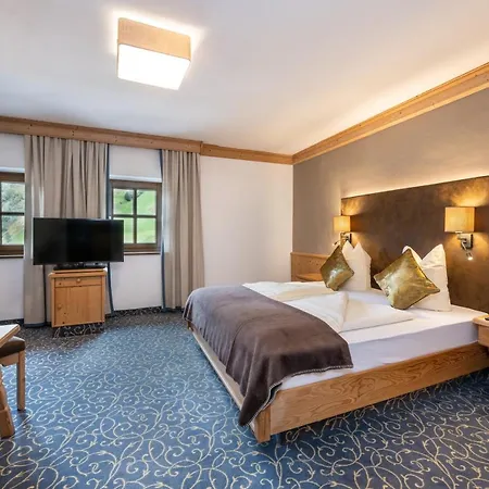 Naturhotel Huettenwirt In Middle Of Nature