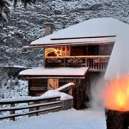 Naturhotel Huettenwirt In Middle Of Nature 4*
