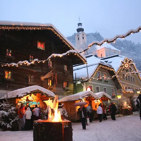 Hotel Naturhotel Huettenwirt In Middle Of Nature 4*