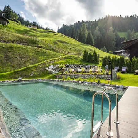 Naturhotel Huettenwirt In Middle Of Nature 4* Huttschlag