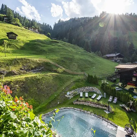 Naturhotel Huettenwirt Im Grossarltal Hotel Huttschlag