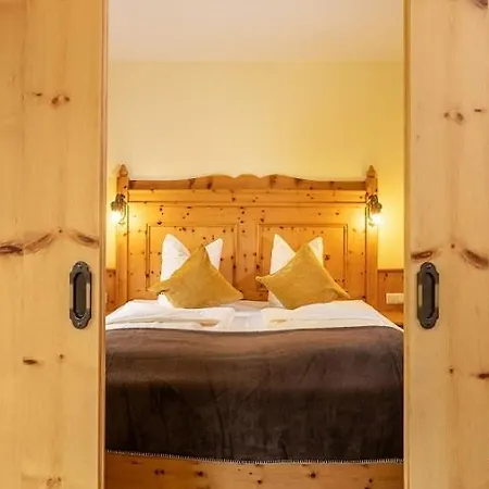 Naturhotel Huettenwirt Im Grossarltal Huttschlag
