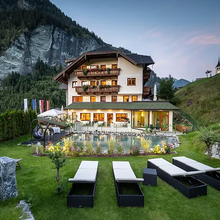 Naturhotel Huettenwirt Im Grossarltal Hüttschlag