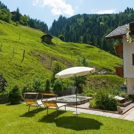 فندق Naturhotel Huettenwirt Im Grossarltal 4*