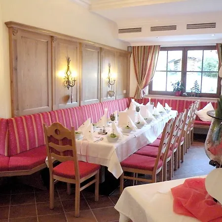 Otel Naturhotel Huettenwirt Im Grossarltal Hüttschlag