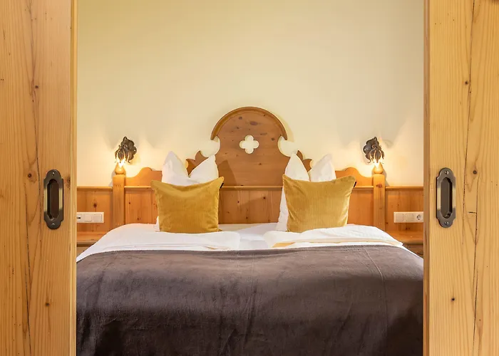 Naturhotel Huettenwirt Im Grossarltal 4* Hüttschlag