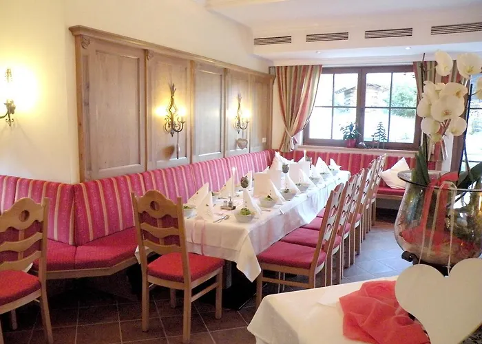 Hotell Naturhotel Huettenwirt Im Grossarltal Hüttschlag